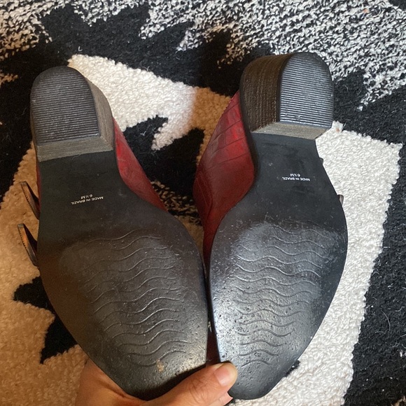 Matisse Red Bloke Western Mules - Picture 7 of 8